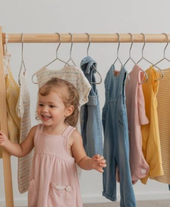 How to Organise a Sustainable Family Clothes Swap That Kids Will Love