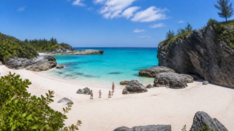 Bermuda best time to go for a family-friendly eco trip